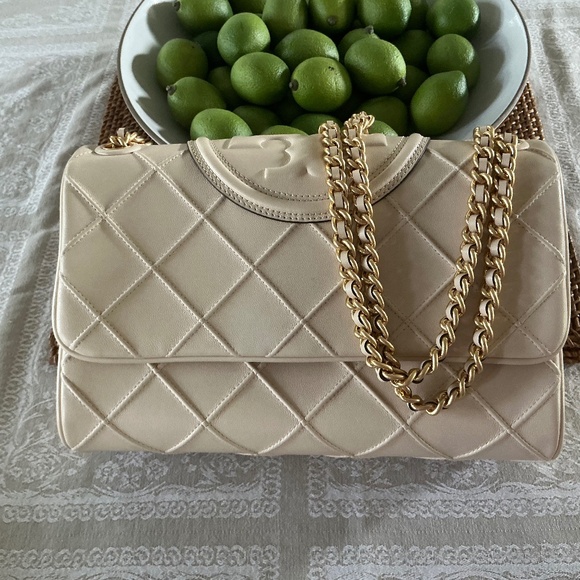 TORY BURCH FLEMING SOFT HANDBAG